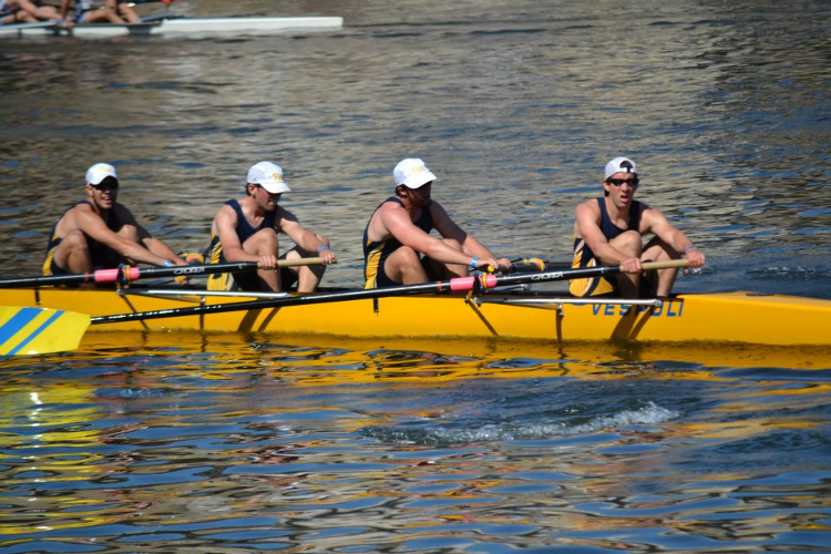 The Pitt Rowing Club has successfully completed a "Float Our Boat" campaign on the EngagePitt platform.